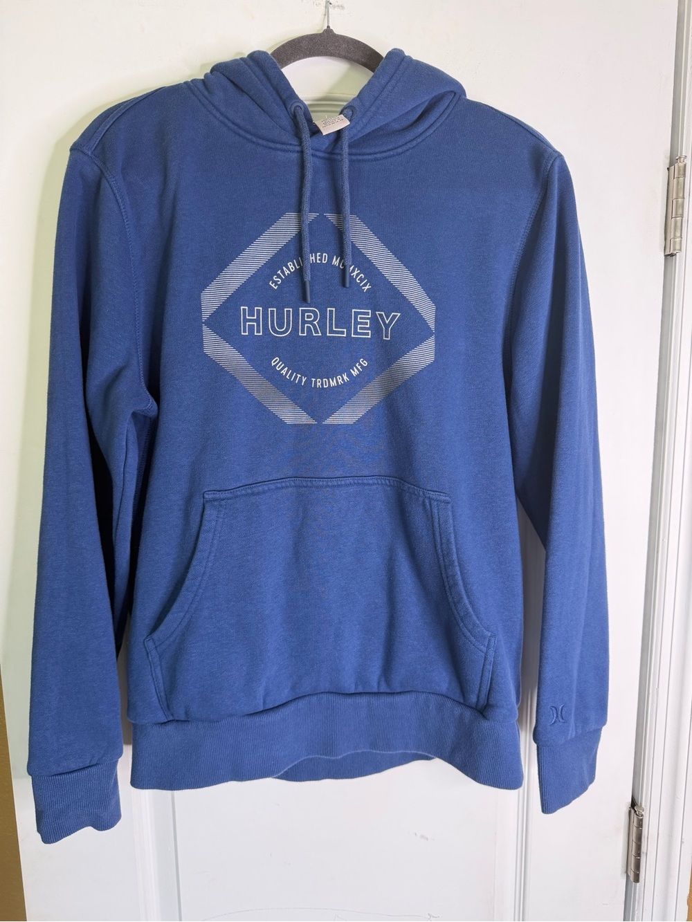 Hurley Men's Classic Fit Royal Blue Pullover Hoodie with Logo. Size S